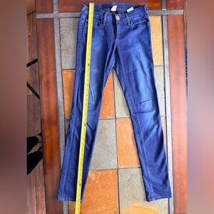 True religion dark blue size 24 preppy skinny woman’s jeans